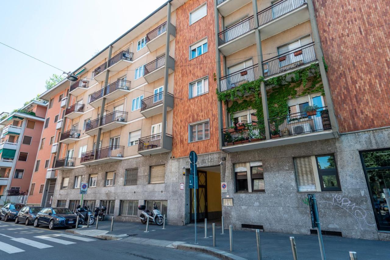 Bnbutler Arena 35 - Navigli Apartment Mediolan Zewnętrze zdjęcie