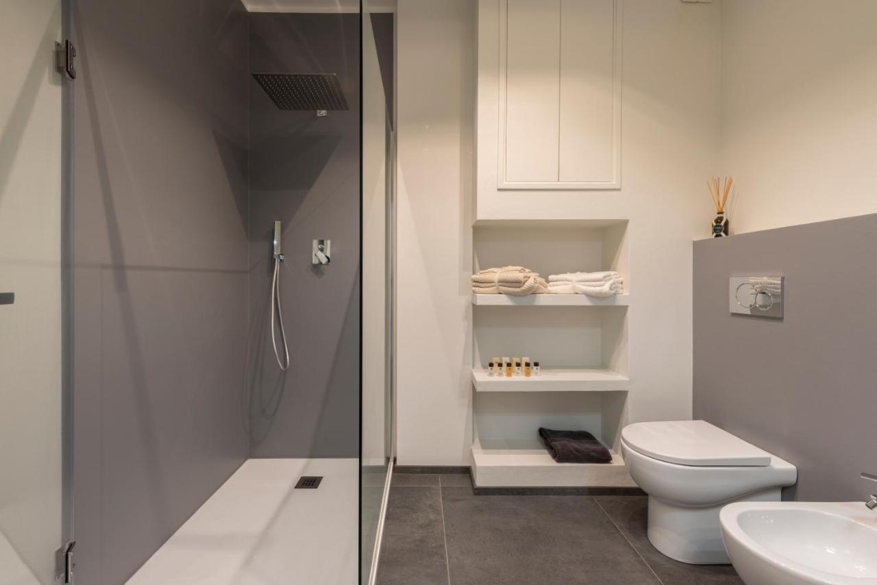 Bnbutler Arena 35 - Navigli Apartment Mediolan Zewnętrze zdjęcie