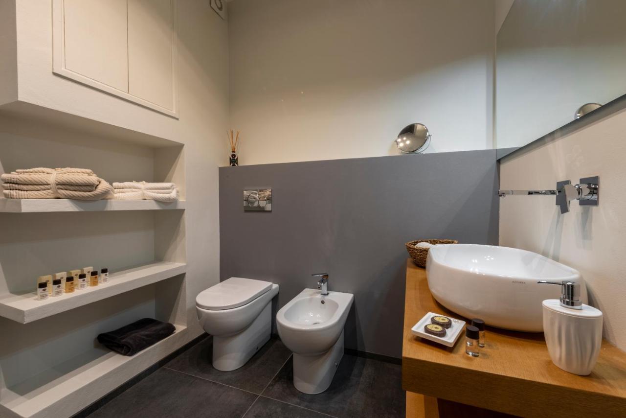 Bnbutler Arena 35 - Navigli Apartment Mediolan Zewnętrze zdjęcie